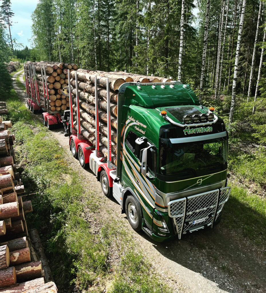 puunkuljetus_puutavarankuljetus_ita-suomi_Kuljetus-Warcell-Oy